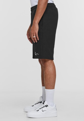 Karl Kani Regular Shorts in Schwarz