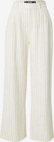 HOLLISTER Wide leg Pleat-Front Pants in White: front