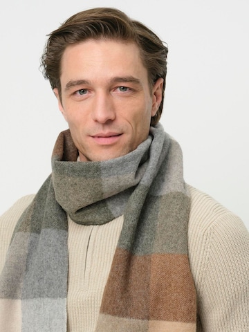 Profuomo Scarf in Brown