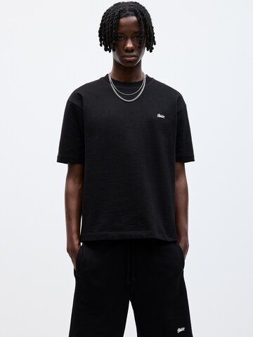 Pull&Bear Суичър 'STWD' в черно: отпред