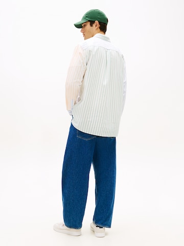 Tommy Jeans Comfort fit Koszula w kolorze niebieski