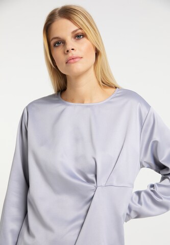 RISA Bluse in Grau