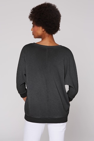Soccx Sweatshirt mit verkürzten Ärmeln und Wording Print in Schwarz