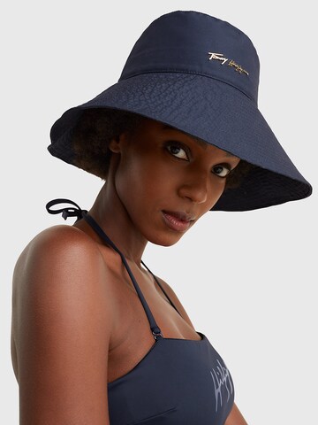 TOMMY HILFIGER Hat in Blue: front