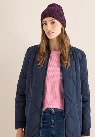 CECIL Beanie in Red: front