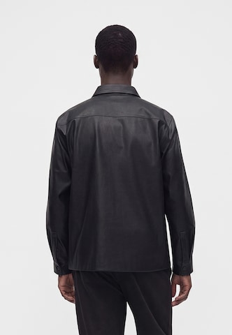 Calvin Klein Jeans Regular fit Преходно яке в черно