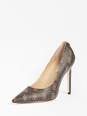 GUESS Pumps in Brown