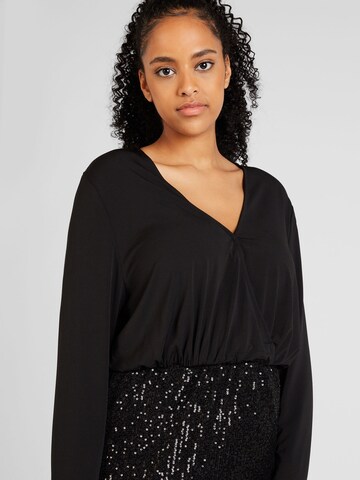 Robe 'Lavina' ABOUT YOU Curvy en noir