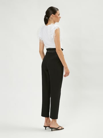 Influencer Tapered Trousers in Black