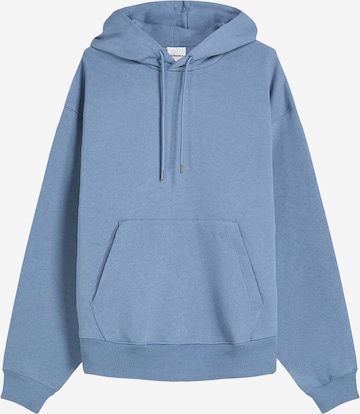Bershka Sweatshirt in Blue: front