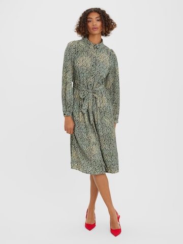 Robe-chemise 'LOTUS' VERO MODA en mélange de couleurs