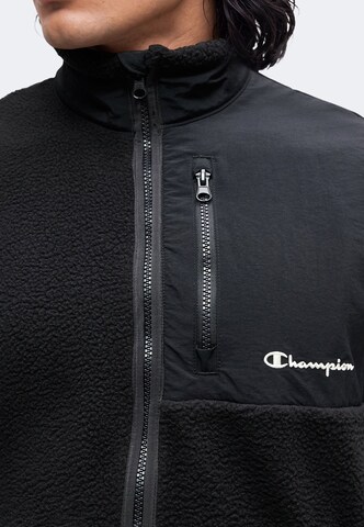 Champion Vest in Black