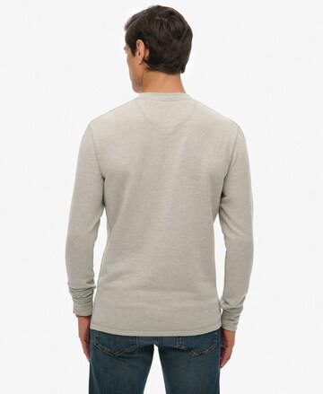 T-Shirt Superdry en gris