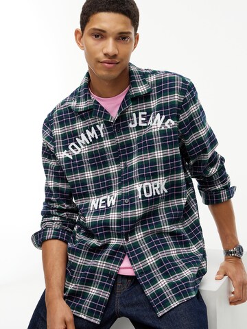 Tommy Jeans Regular Fit Paita värissä monivärinen