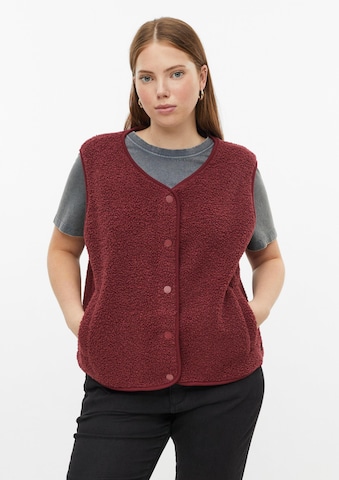 QS Vest in Red: front
