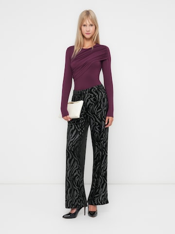 VILA T-shirt 'VISEMPA' i lila