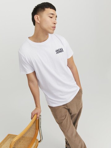 JACK & JONES Тениска 'JJECorp' в бяло