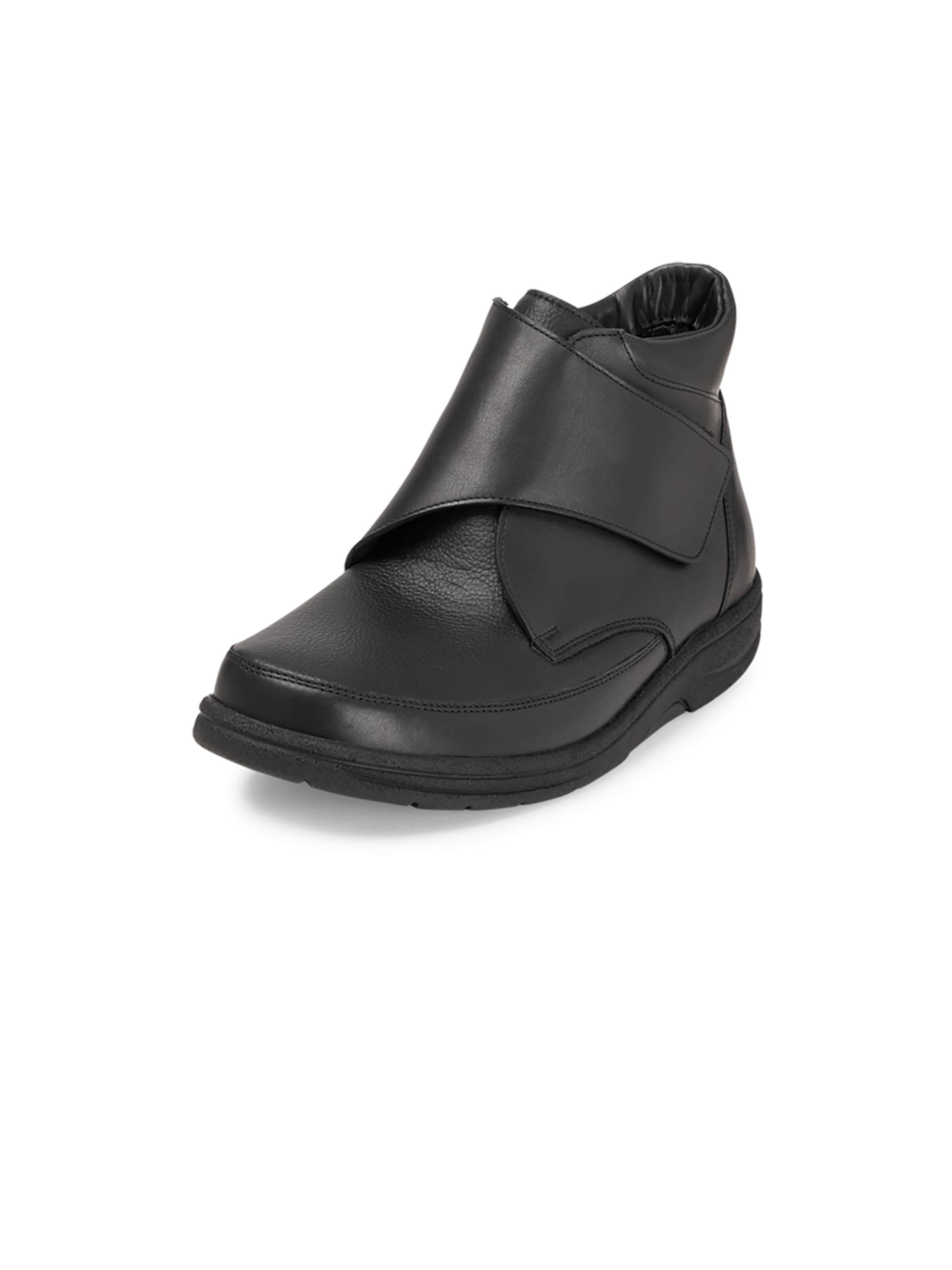 VITAFORM Boots in Black: front