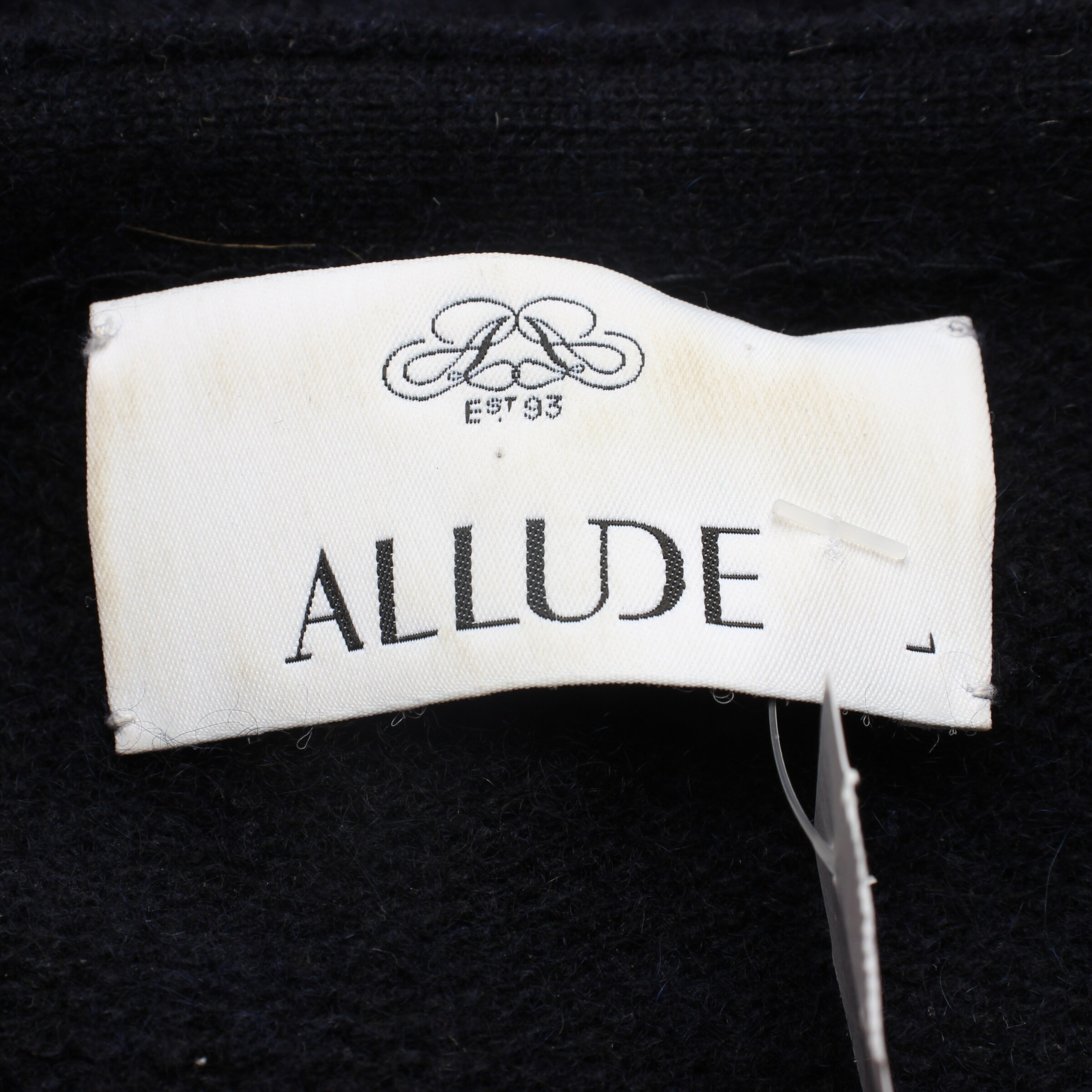 Allude Sweater & Cardigan in L in Blue