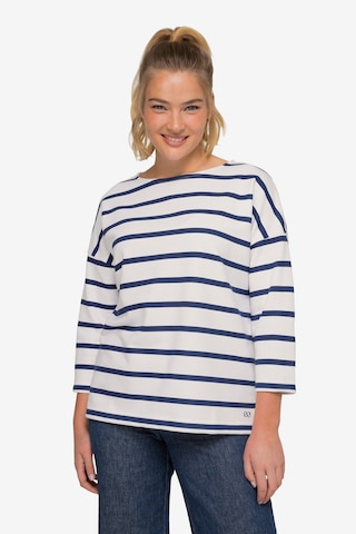 LAURASØN Sweatshirt in Wit: voorkant