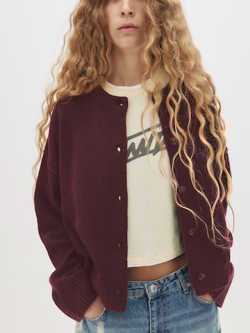 Pull&Bear Strickjacke in Rot: Vorderseite