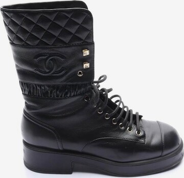 CHANEL Stiefeletten 41 in Schwarz: predná strana