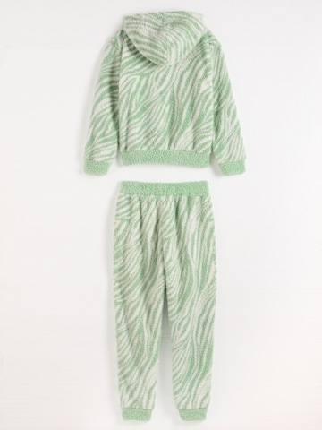 Lipsy Pajamas 'Twosie' in Green