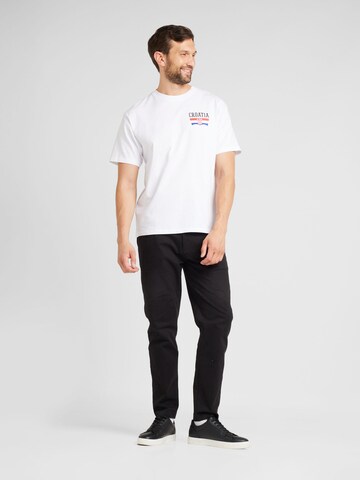 LEVI'S ® T-Shirt 'Levi's® Red Tab™ Vintage Tee' in Weiß