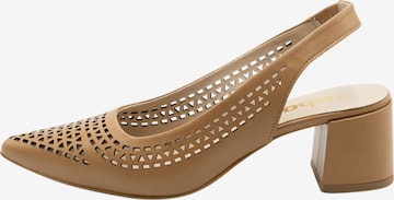 Usha Pumps in Beige: voorkant