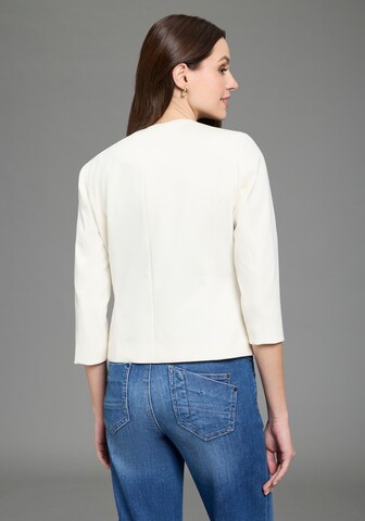 LAURA SCOTT Blazer in White