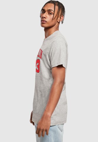 pilka Mister Tee Standartinis modelis Marškinėliai 'Ballin 23'