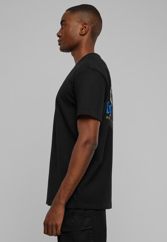 Forgotten Faces T-shirt 'Formel' i svart
