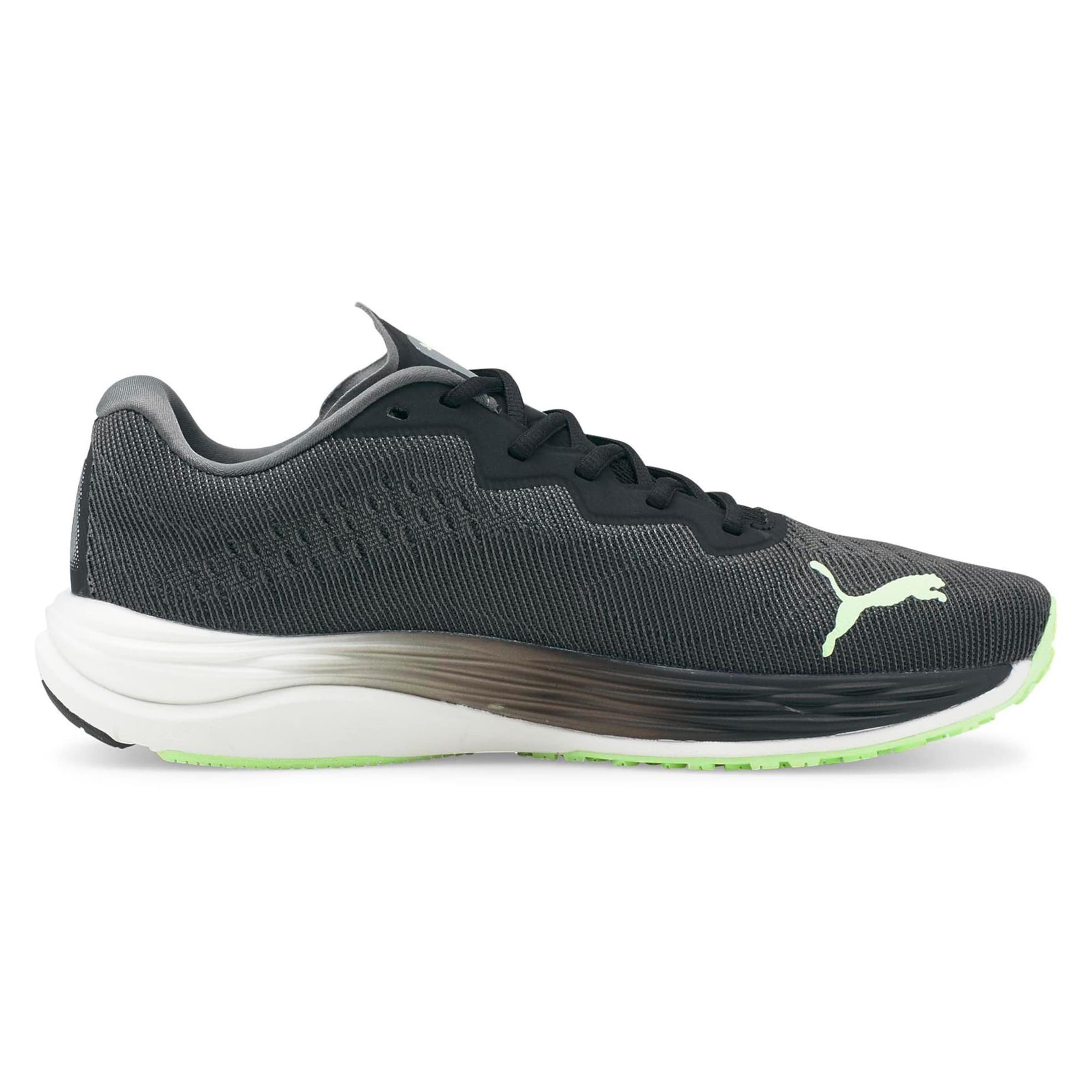 Baskets basses PUMA en noir
