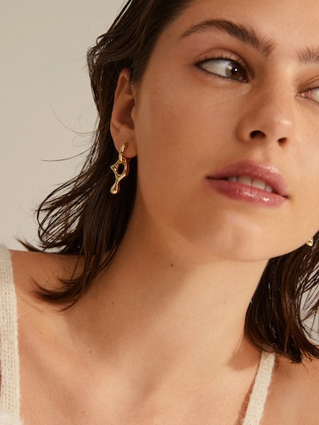 Boucles d'oreilles 'WAVE' Pilgrim en or