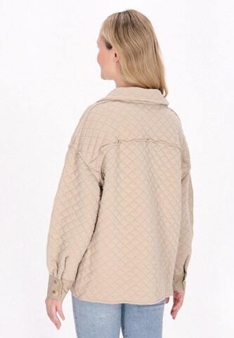 Usha Between-season jacket in Beige