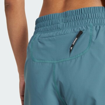 Regular Pantalon de sport 'Own The Run' ADIDAS PERFORMANCE en vert
