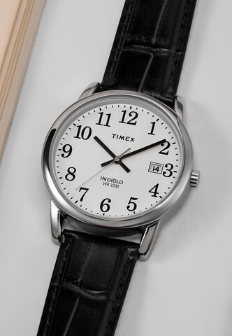 Orologio analogico di TIMEX in nero