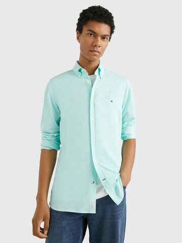 TOMMY HILFIGER Slim fit Button Up Shirt '1985' in Green: front