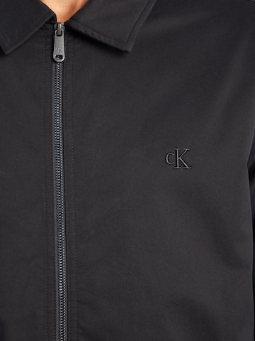 Calvin Klein Jeans Jacke in Schwarz
