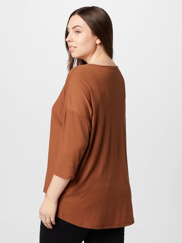 Vero Moda Curve Shirt 'IVY' in Brown