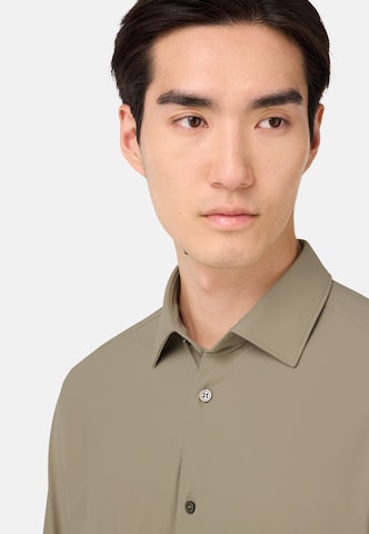 Coupe regular Chemise Boggi Milano en beige