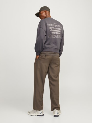 JACK & JONES Sweatshirt 'JCOTERRAIN' in Grau
