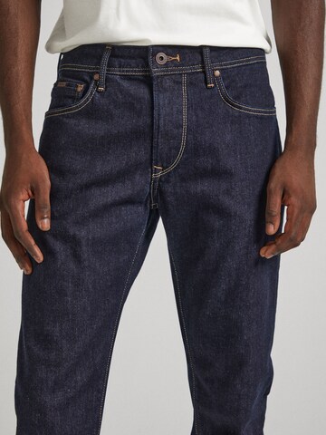 Pepe Jeans Tapered Jeans in Blau