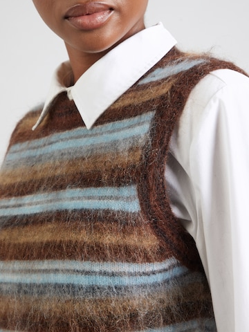 Pull-over & Other Stories en marron