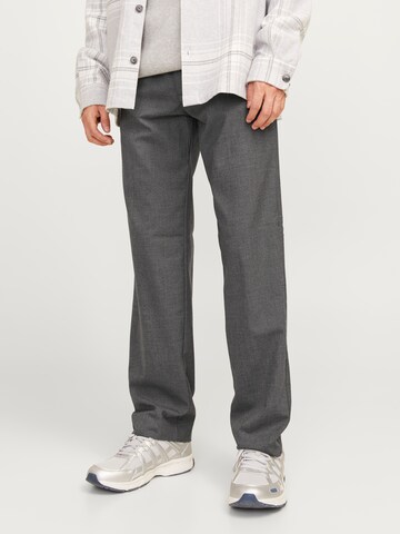 JACK & JONES Loose fit Pleated Pants 'JPSTKARL BANKS' in Grey: front
