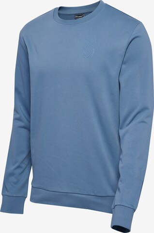 Hummel Sportsweatshirt in Blauw