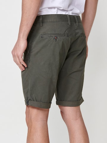 Regular Pantalon chino KOROSHI en vert