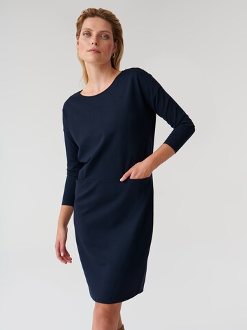 TATUUM Úpletové šaty 'KENDAL' – modrá: přední strana