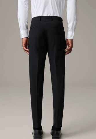 Coupe slim Pantalon à plis 'Melwin' STRELLSON en noir