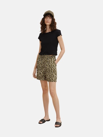 TOM TAILOR Loose fit Pleat-Front Pants in Green